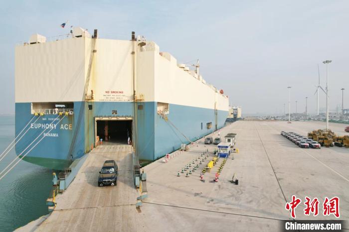 天津港海嘉汽车码头正式对外开放具备内外贸全品类汽车作业能力