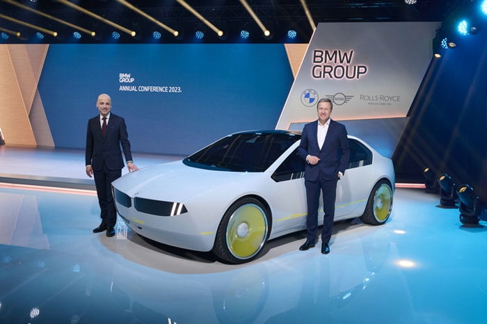 年内发布BMWi5宝马全力以赴纯电驱动2023